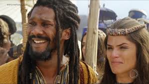 Mesaque, Sadraque e Abednego são salvos das chamas da fornalha por Deus