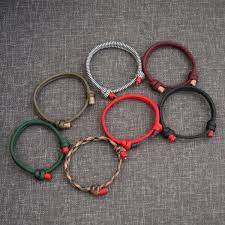 If you've never made a paracord bracelet before, and don't consider yourself very crafty, you might be scared to try for fear of failure. Very Simple Paracord Bracelet Shopee Malaysia