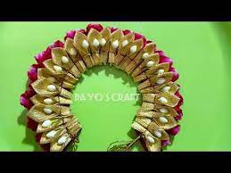 Version 1 Easy Bridal Jadai Venni Making Youtube Flower Jewelry Designs Floral Accessories Hair Flower Jewellery For Haldi