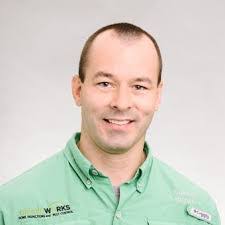 Michael Craycraft's Instagram, Twitter & Facebook