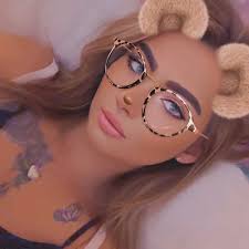 Gloria y Honra a Dios (@ester.guasch) er Í BEINNI