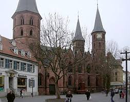 Der platz bildet das tor zur altstadt kaiserslauterns. Kaiserslautern Reisefuhrer Auf Wikivoyage
