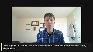 Retired NYPD officers stop a woman trying to burn down Martin Luther King  Jr.'s childhood home