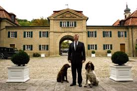 Öffnungszeiten, adresse, telefonnummer, email, karte, website, kontakt. Finanzdynastien 15 Castell Eine Bank Wie Ein Mischwald Fonds Mehr Faz