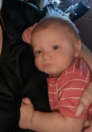 ID please? My daughter really wants to know. Thank you!!