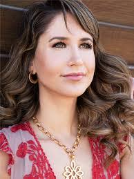 Kyra Sims's Instagram, Twitter & Facebook