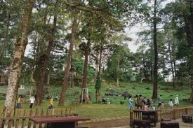 Adalah taman salsabila yang tidak hanya menawarkan rekreasi yang, mengasyikkan tetapi juga dilengkapi dengan area outbound yang menyenangkan. Duh Objek Wisata Di Kuningan Sepi Pengunjung Saat Libur Lebaran