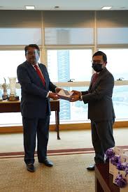 The foreign ministry is headed by a secretary of state ( foreign minister ) that the date of october 22, 2009 chaired by the deputy minister marty natalegawa and are held by. Kplb On Twitter Penyerahan Tablet Untuk Diagihkan Kepada Pelajar Asnaf Penyerahan Tablet Sumbangan Ypm Diserahkan Oleh Pengerusi Eksekutif Yayasan Pelajaran Mara Ybhg Dato Dr Mohd Nizar Bin Hj Sudin Kepada Ksu Kementerian