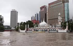 Pada tahun 2010, banjir terburuk telah berlaku di kedah dan perlis kerana melibatkan pemindahan lebih 50,000 mangsa ke kawasan penempatan sementara. Datuk Bandar Dedah Punca Banjir Kilat Di Kl Kosmo Digital