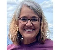 Christine Berdon's Instagram, Twitter & Facebook