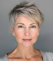 Donna Rotondo's Instagram, Twitter & Facebook