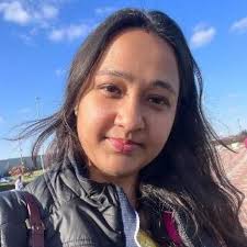 86-year-old retiring nurse recalls stretcher races, animal crackers and  keeping it light for the team