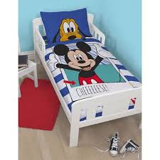 parure de lit junior mickey polaroid 120x150 parure de lit housse de couette disney lit junior