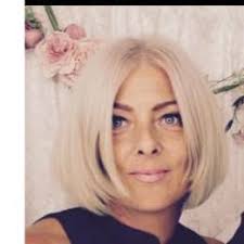 Sarah Matthews. Mobile hairdresser