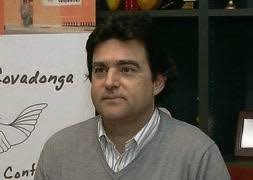 Lorenzo Mariñas releva a Álvaro Díaz al frente del Albergue Covadonga