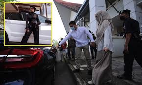Ech rupanya dia biasa aja, justru aku yang jadi kaget. Tiga Jenis Kereta Mewah Milik Neelofa Yang Tidak Diketahui Peminat Yg Last Tu Paling Rare Metro Daily