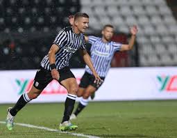 Σοβαρεύτηκε και έβαλε πλώρη για τα ημιτελικά. Tzolhs Paok Poioi Manatzer Exoyn Asxolh8ei Me Thn Periptwsh Toy Eidhseis Pagenews Gr