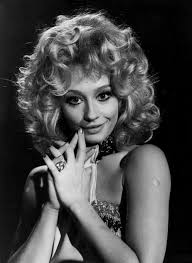 Слушать песни и музыку raffaella carra (рафаэлла карра) онлайн. Raffaella Carra Addio Alla Signora Della Televisione Italiana Corriere It