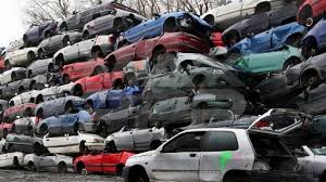 Votre voiture est hors d'usage et vous ne savez pas comment vous en débarrasser facilement ? Coup De Filet Dans Une Casse Auto De Dordogne