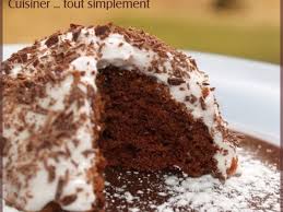 Gateau Au Chocolat Recouvert D Un Delicieux Nappage Au Chamallow Recette Gateau Chocolat Recette Dessert Et Chocolat