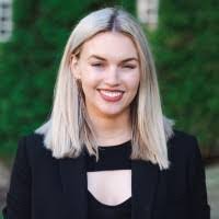 Nicole Towner's Instagram, Twitter & Facebook