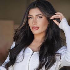 Nichole Freeman (@nicholefreedom)