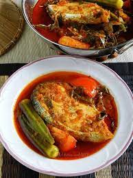 Asam pedas ikan bawal, (fish in sour spicy gravy), asam pedas, malaysian asam pedas dish, seafood, fish, spicy, spices, herbs, tomato, veges, food, simmered, food and asam pedas ikan bawal? Pin On Fish