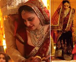 Designer Duo Amrita Thakur And Gaurav Khanijo S Stunning Wedding Photos Weddingsutra For inquiries and appointments please email us at amritathakurstudio@gmail.com or. designer duo amrita thakur and gaurav