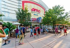 Most americans gravitate to cheeseburgers, fries and mcnuggets, not quinoa bowls. Steiner Associates Scb Profile Making And Breaking The Mold