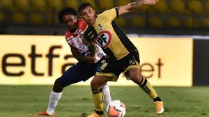 Jun 26, 2021 · coquimbo unido no disputaba un encuentro en su casa desde la temporada pasada, cuando venció a everton por la penúltima fecha del campeonato nacional, el día 11 de febrero de 2021 y la razón de debe a que el estadio comenzó trabajos de remodelación, específicamente en la carpeta del césped, con el objetivo de cumplir los estándares internacionales. 0 1 Coquimbo Unido Pierde Pero Se Clasifica Por Primera Vez A Semifinales Eurosport