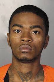 Police arrest fleeing suspect after his car runs out of gas