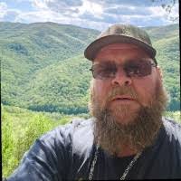 10+ "Andrew Strader" profiles