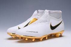 Pin By Evan Hausch On Soccer Cleats In 2020 Soccer Cleats Nike Soccer Boots Nike Football Boots