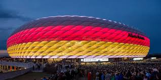 Im sommer kämpfen 24 teams um die uefa europameisterschaft. Corona Em 2021 So Eine Fussball Europameisterschaft Gab Es Noch Nie Radio Hamburg