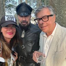 MONA STACY ⭐️✨