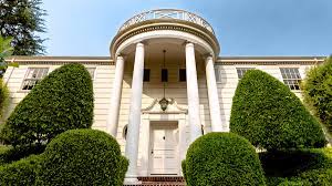 In the next episode the kitchen is back to normal and nobody comments on it, but around the place are tools and materials. The Fresh Prince Of Bel Air Mansion Is Now An Airbnb Architectural Digest