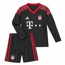 Bayern monachium bayern monachium zaprezentował w sobotę domowe na nadchodzący sezon. Stroj Bramkarza Adidas Bayern Monachium Home Jr 7485463702 Oficjalne Archiwum Allegro