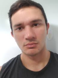 ENTREVISTA: Raphael Bessa