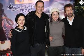 Jun 30, 2021 · lire aussi le sens de la famille : Armelle Deutsch A Gauche Thomas Jouannet A Droite Avec Gael Leforestier Et Karine Testa Au Centre Terrafemina