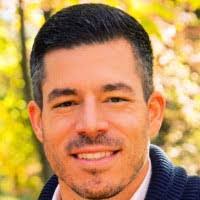 Michael Milbauer's Instagram, Twitter & Facebook