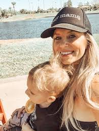 Tara Rushing's Instagram, Twitter & Facebook