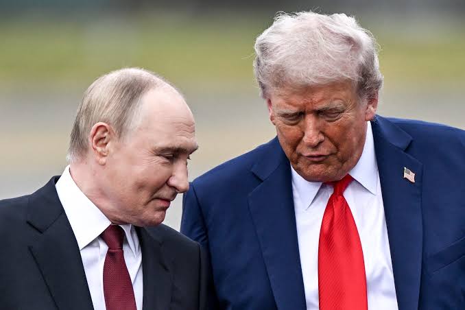 СМИ: Путин в разговоре с Трампом снова потребовал Донбасс в качестве  условия прекращения войны - Ziarul de Gardă RUS