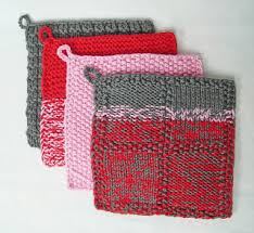 Farmhouse pot holder crochet pattern by the turtle trunkwelcome to my channel!in this tutorial we will be making this quick and easy crochet pot holder. Handmadehandsome Handmade Items And Knitting Patterns Handgemaakte Artikelen En Breipatronen Potholders Knitting Project For Beginners