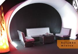Trash can 32 gallons w/black spandex. Die Sofabox Mieten Das Mobile Design Sofa In Der Robusten Expeditionsbox