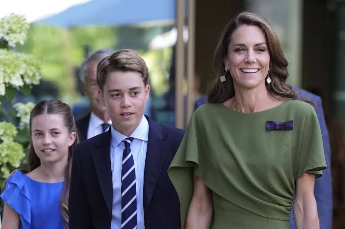 Kate Middleton Introduces George and Charlotte in Relaxed Way at Wimbledon