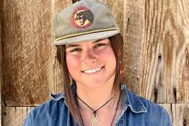 Dustin Malloy's Instagram, Twitter & Facebook