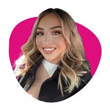 Courtney Liddle's Instagram, Twitter & Facebook