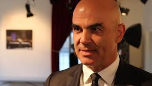 All you need to know about alain berset, complete with news, pictures, articles, and videos. Bundesrat Alain Berset Besucht Kanton Schaffhausen Schaffhauser Nachrichten