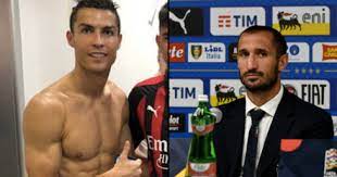 A 17 year old guy is shrunk in the guy's locker room. Cristiano Ronaldo Picture Accidentally Shows Chiellini S Dick Joe Co Uk