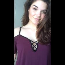 Alyssa Kennett (@lyss1323)